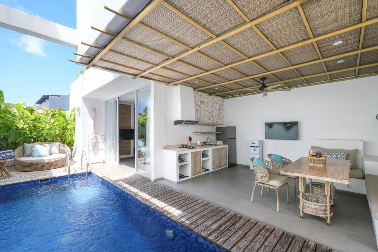 Lavana Villa Jimbaran ウルワツ エクステリア 写真