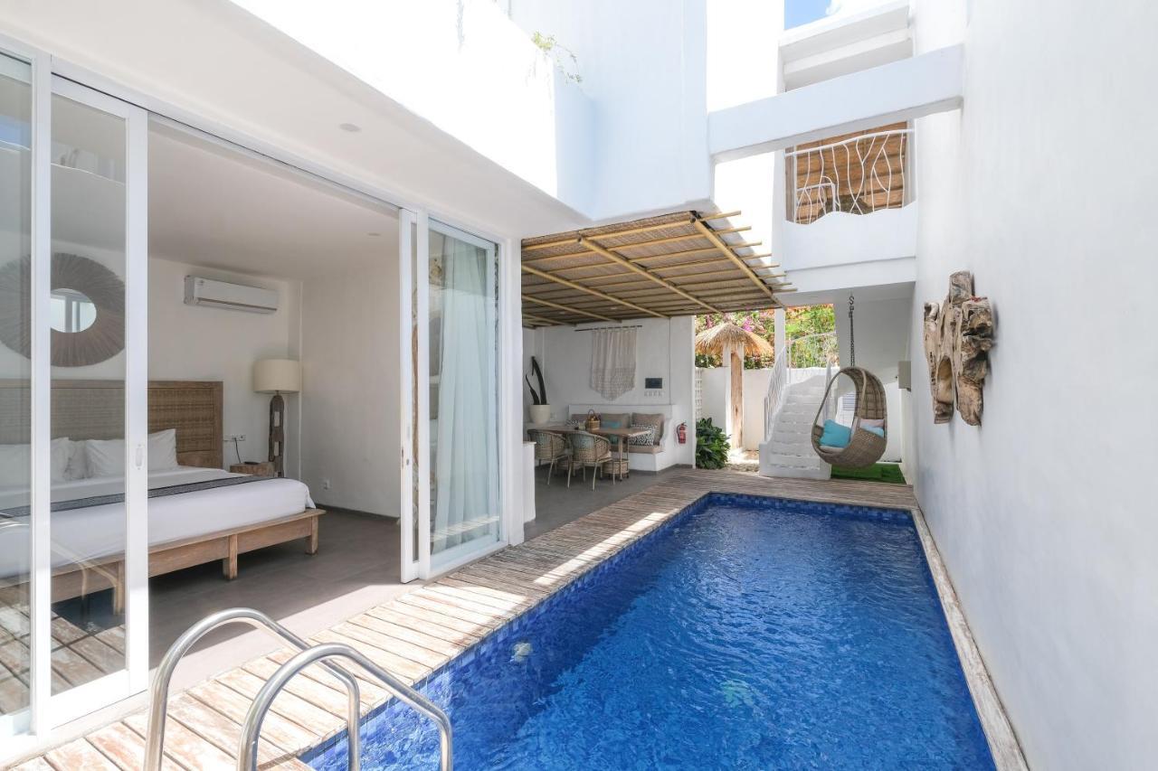 Lavana Villa Jimbaran ウルワツ エクステリア 写真
